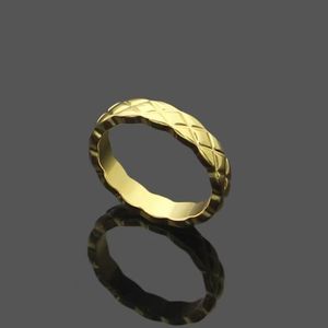 Mode Nieuw Product Mini Trouwring Merk 18k Gouden Designer Ring Hoge Kwaliteit Roestvrij Stalen Paar Ring Gift