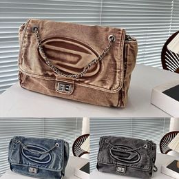 Bolso de diseñador de marca de nicho de moda pequeño bolso de axila retro Dingdang bolso de cadena de hombro de gran tamaño bolso de viaje diario 6211 I2Op #