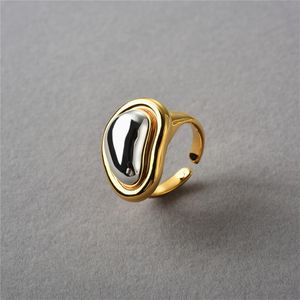 Niche de mode géométrique couleur correspondant anneau ouvert avec des tendances européennes et américaines uniques bijoux de charme de luxe léger