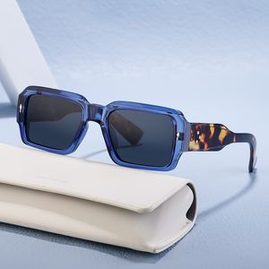 Lunettes de soleil polarisées oblongues à la mode, monture épaisse, avec rivets en flèche et nouveauté, jambes larges, lentes de sol personnalisées