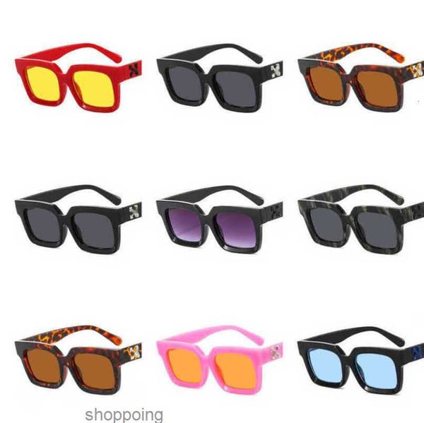 Moda Offs Marcos Gafas de sol Marca Hombres Sunglass Arrow x Frame Eyewear Trend Square Sunglasse Deportes Viajes Gafas de sol U0r4