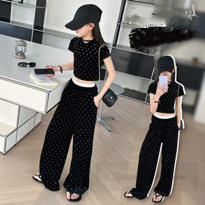 Mode Vieilles filles strass vêtements ensembles grands enfants T-shirts à manches courtes pantalons à jambes larges 2pcs 2024 adolescents d'été tenues décontractées Z7271