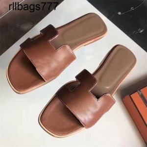 Mode oran top woman slipper sandal Designer de qualité supérieure authentique cuir décontracté tongs chaussures de plage taille 35-43
