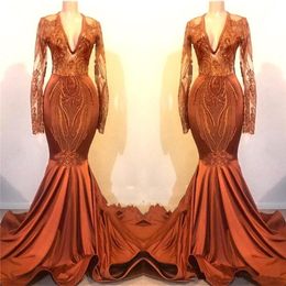 Mode Oranje Prom Dresses 2019 Nieuwe Zeemeermin Lange Mouwen Vintage Applique Sequin Evening Jassen Formele Jurk Op maat gemaakt