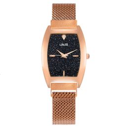 Fashion Oval Wine Bucket Starry Sky Absorbant Iron Band Women's Watch