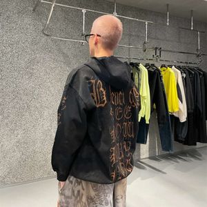 Mode Parijs Balenciiaga Designer Hoodies Hoodie Familie Heren Letter Logo Borduren Sanskriet Vlam Rock Oude Zip Kapmantel Mannen