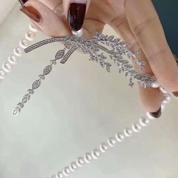 Bijoux de fête de mode Collier de perles naturelles Zircon cubique Micro Pave SettingLuxucy Party Pull Chaîne Vintage Chaîne Bijoux Q0531