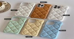 Fashion Phone Cases iPhone 13 Pro Max 14 11 12 XS XSMAX XR 7 8 más Mini Top Top Mobile Case con piel Fina TPU7950169