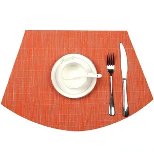 Mode plaats ronde placemats keukentafel placemat warmte isolatie vlekbestendige wasbare wasbare PVC-tafelmatten groothandel