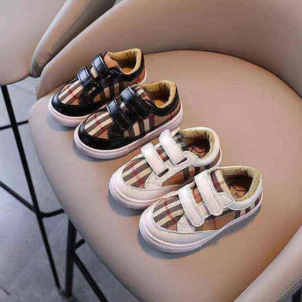 Zapatos de lona a cuadros de moda Baby Baby European Pu Pathwork Girls Casual Skate Shoe Shops Sneakers Versátiles