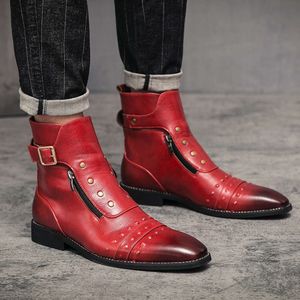 Men de cheville rouge pointu à la mode zip bottines en cuir haut de gamme pour hommes confortables.