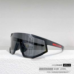 Fashion Pradd Cool Sunglasses Designer Ps Big Frame Goggles Riding Net Red Le même ski tout-en-un miroir SPS04X-F