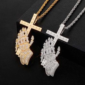 Mode Prière Main Geste Croix Pendentif Collier Pour Hommes Et Femmes 14kg Plaqué Or Glacé Religieux Glacé Cubique Zircone Charmes CZ Hip Hop Bijoux Cadeaux Collier