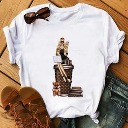 Fashion Print T-shirt Kawaii Melanine T-shirt Vrouwen Grappige Zwarte Afrikaanse Krullend Haar Meisje Grafische Tees Esthetische T-shirt Vrouwelijke