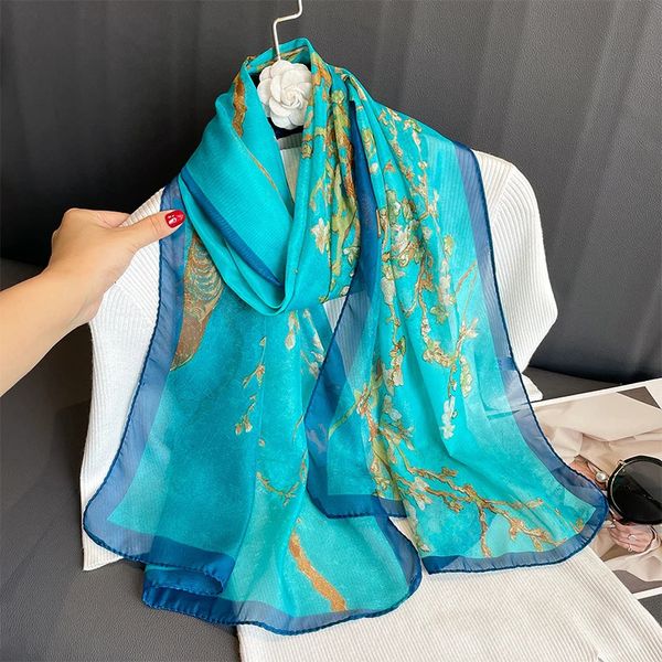 Fashion imprimé en mousseline florale Hijab Écarpe femme Pareo Lady Bandanas Plack Towels Summer Muslim Veil Wrap Femme Foulard 240425