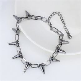 Fashion punk handgemaakte dames ketting voor spike klinknagel vrouwelijke ketting kettingen overdrijving rock chokers