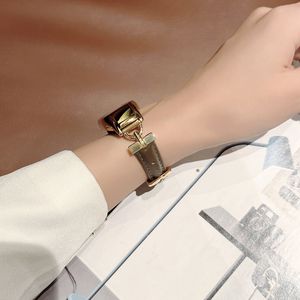 Mode echte lederen slanke horlogebands voor Xiaomi Watch -riem mi 7 bands 7 -serie banden armband met patroon slimme horloges smartwatch bruin roze vrouwen