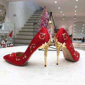 Zapatillas de boda de diseñador rojo de moda para novia Russo Mujeres cómodas Tacones altos para el baile de fiesta de fiesta en el stock 9a