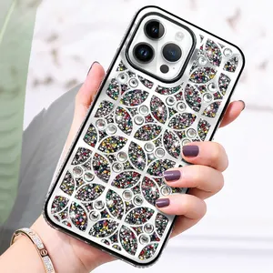 Estuches para teléfonos con diamantes de imitación de moda iPhone 15 14 13 12 11 Pro Max Alta calidad 14Plus Xr Xs 7 8 Diseñador de lujo Diamante brillante A prueba de rasguños Personalizar LOGO Diseño Patter Case