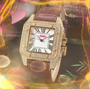 Mode Roman Number Square authentique en cuir Watch Femmes Men Classic Populaire Style Business Date Business Date Full Diamonds Ring Case Quartz Batterie Super Wristwatch Cadeaux