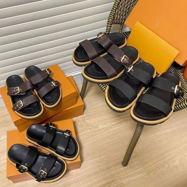 Sandalias de moda zapatos Paseo Pillow Flat Comfort Mule Sandalia Marrón impreso doble hebilla simple negro en relieve Lujo mujeres hombres Zapatillas de verano casuales
