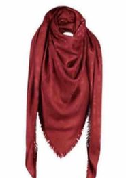 Bufandas de moda bufanda de seda real Mantener caliente bufandas de alta calidad accesorios de estilo retro simple para mujer 4193359