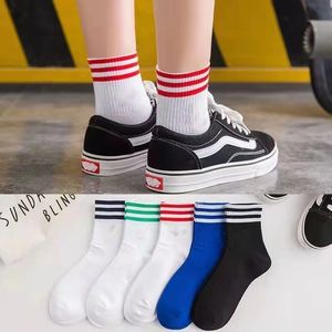 Hommes mode Shamrock solide rayé chaussettes chaussures de sport équipage coton décontracté pur mi-mollet pour les femmes