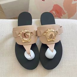 Chaussures de mode sandales femmes chaussure classique en caoutchouc en cuir pantoufles hommes luxe tongs designer beauté tête pantoufles