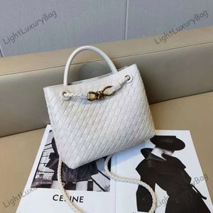 Bolso de hombro de moda Diseñador Bolso para mujer Bolso cruzado Bolso tejido clásico Bolso cuadrado Tarjeta Bolsa de compras de gran capacidad 240304