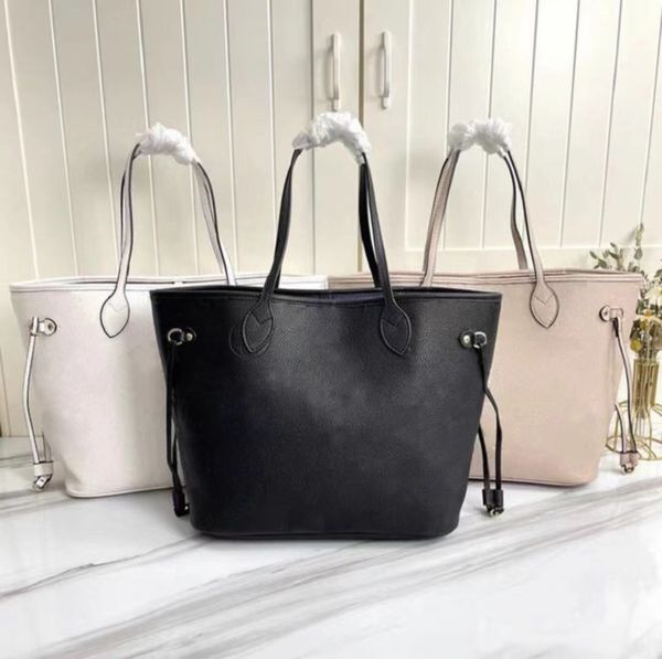 Bolsos de hombro de moda Bolso de mano para mujer Bolsos de compras de diseñador grande Totes Bolsos de hombro de cuero Bolso Capacidad práctica Tarde Playa Viaje Trabajo Completo MM GM 2023