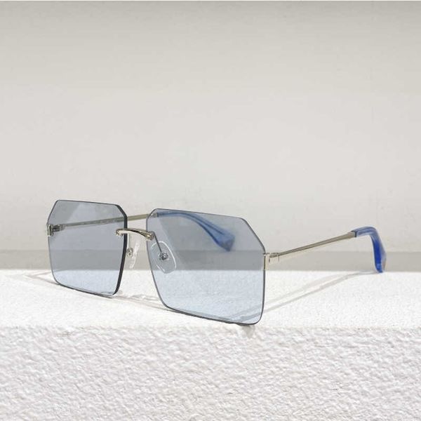Défilé de mode lunettes de soleil bleu ciel cristal verre femmes en gros de luxe marque de créateur 3D métal articulé sans monture Vintage rectangle lunettes FOL524A