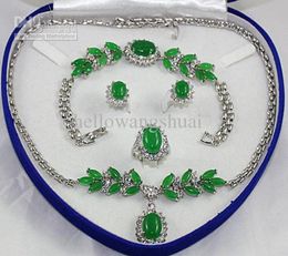 Mode zilveren groene jade ketting armband oorbel ring sets edelsteen sieraden sets1769599