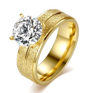 Mode eenvoudige en gulle roestvrijstalen gepersonaliseerde ring met ronde zirkon gouden dames handdecoratie titanium sieraden