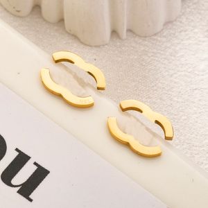 Mode Simple Designer Marque Lettre Boucles D'oreilles De Luxe Femmes Plaqué Or Argent Placage En Acier Inoxydable Boucle D'oreille Ne Se Fane Jamais De Noce Bijoux Accessoires