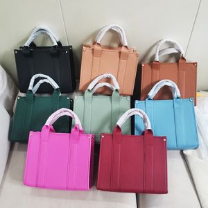 Mode Simple lettre sacs à main pour femmes tendance épaule sacs à bandoulière luxe grande capacité femme Shopping fourre-tout