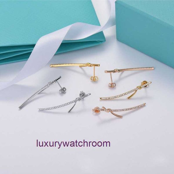 Fashion Simple ttififeny Pendientes versátiles nuevos nudos de diamante completo con 925 aguja de plata 18 km verdadero oro para mujeres exquisitas arco alto