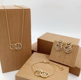 Mode eenvoud messing ketting armband vrouwen gegraveerde f initialen brief instellingen 18k gouden ontwerper sieraden verjaardag feestelijke kerstcadeaus hfs6 --04