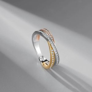 Mode Simulation Moissanite Diamant S925 Argent Plaqué Or Platine et Or Rose Trois Couleurs Belle Personnalité Bague Sauvage