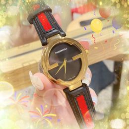Fashion Small Bee G Shape Quartz Watches Casual Rose Gold Silver Famous Clock Genuine Leather Belt female Ultra Thin Lady Wristwatches 245d