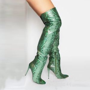 Mode Snake Prints Vrouwen Winter Dij Hoge Laarzen Puntschoen Hoge Hakken Sexy Dames Trendy Runway Schoenen Vrouw over Kniebeschermers