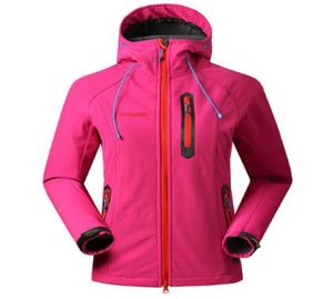 Mode softshell jas vrouwen merk waterdichte regenjas buiten wandelkleding vrouwelijke winddichte soft shell fleece jassen7644962