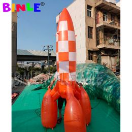 Modelo de cohete inflable con tema espacial de moda con soplador para decoraciones al aire libre