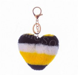 Fashion Supling Heart Ball Ball Pom Keychain Fluffy Faux Rabbit Fur Pompom Keychain Women Bagms Barrinket de Navidad DB310