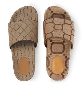 designer pantoffels platformsandalen mode Italiaanse luxe damesmuilezels maxi herensport zwembadglijbanen strandloafers indoor slippers