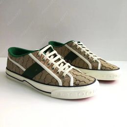 Designer Tennis 1977 Chaussures en toile Luxury Chaussures décontractées beige lavées Jacquard Denim classique Ace Sole Sole des chaussures de sport décontractées rétro pour hommes et femmes