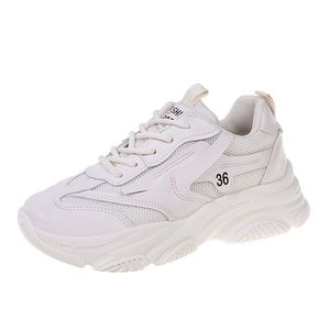 Mode lente jurk schoenen vrouwen lopende sneaker lage tops elastische band mesh ademende slanke dame lichtgewicht hoogte verhoogde comfortabele loopbaan casual trainers EU 35-42