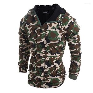 Veste de printemps de mode Men de parkas Camouflage de vêtements d'extérieur Camouflage à capuche Haigh Quality Quality Cotton Padded Brand