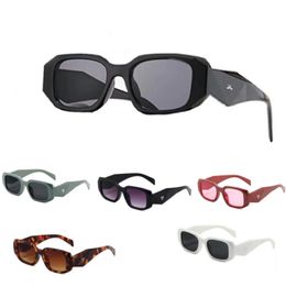 Mode Vierkante zonnebril HD nylon lenzen UV400 Anti-straling street fashion strand catwalk geschikt voor alle soorten bijpassende designer zonnebrillen