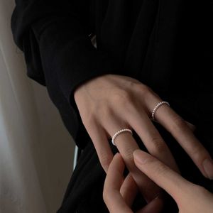 Mode staat voor ringen van hoge kwaliteit Paren Nieuwe trendy en minimalistische stijl Round Bead Ring Design met klein hoog gevoel vrouwelijk met gewone Vanly