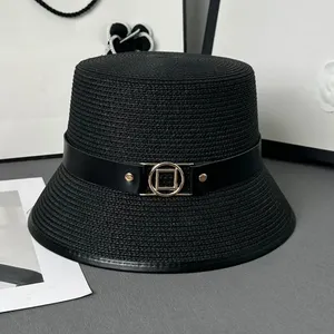 Mode Straw Hat Ruffled Designer Bucket Hats Casquette For Men Women Wide Caps Summer Beach Hoeden F Sunhats Hennep Wave Hat 2304243D